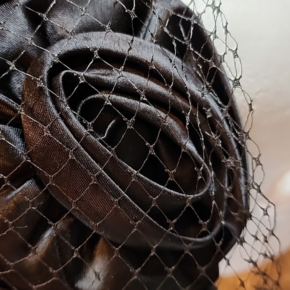 Vintage Black Net Hat, Union Made - Picture 5 of 5